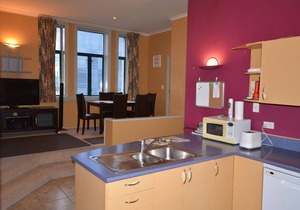 Large CBD Apartment (v12)