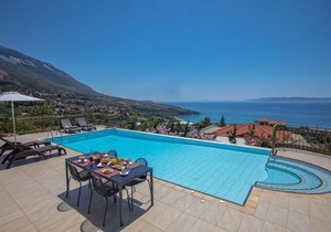 Lourdas Beach View Villa