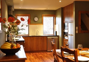 Luxury apartment close to town