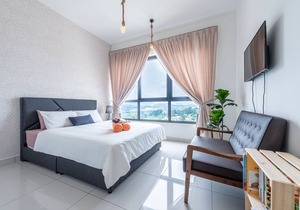 Mario's suite with direct MRT link & indulge in 50m infinity pool