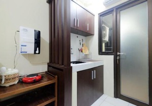 Minimalist Studio at Kebagusan City Apartment By Travelio
