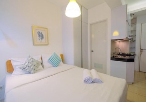 Minimalist Studio at Pakubuwono Terrace Apartment By Travelio