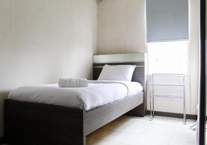 New Furnished 2BR Apartment at Silkwood Residence By Travelio