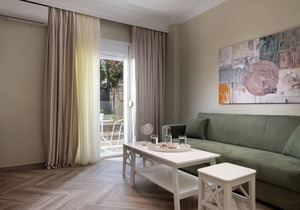 Olenia Luxury Apartments 3