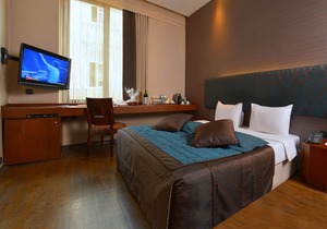 Pera Tulip Hotel