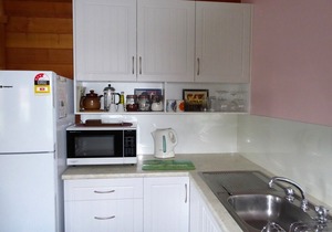 Platypus Park Country Retreat - Forester Apartment WiFi