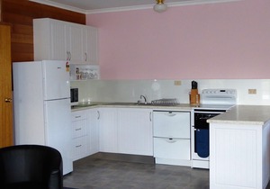 Platypus Park Country Retreat - Forester Apartment WiFi