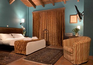 Premium Quad Retreat - Esperides Sunny Getaway