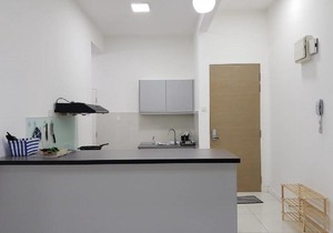 Puchong 11 Pax IOI Mall LRT Cozy Apartment Skypod