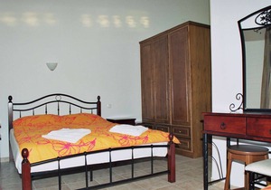 Quiet Beachside Spacious Bungalows + Amazing Seaview + Pool