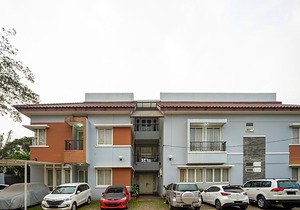 RedDoorz Plus Near Siloam Karawaci