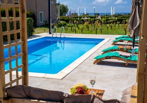 Sea view Private Pool 2-bedroom Luxury villa Cleo with Spa bath near the beach.
