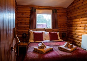 Self-Catering log cabin near Plockton and the Isle of Skye secluded, well equipped and dog friendly.