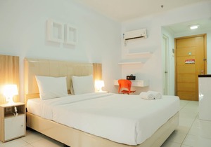 Simply Strategic and Homey Studio Signature Park Tebet Apartment