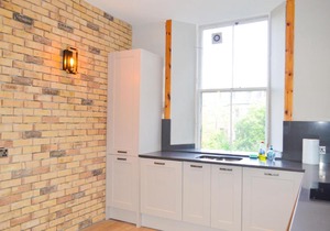 Spacious 3 Bedroom Flat in Marchmont