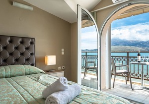 Studio Apartment 'Zois 12' with Sea View, Wi-Fi and Air Conditioning