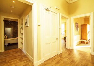 Stunning Luxury Spacious Apart in Edinburgh