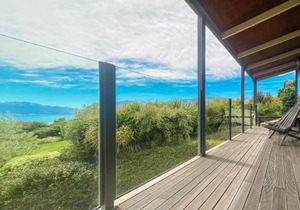 Stunning Panoramic Lake Hawea Views 5 Bedrooms