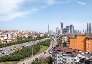 Stylish Studio Flat with City View in Atasehir