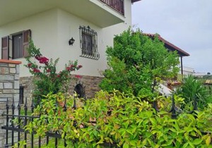 Sunday's Family House/Apartment