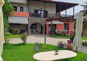 Sunday's Family House/Apartment