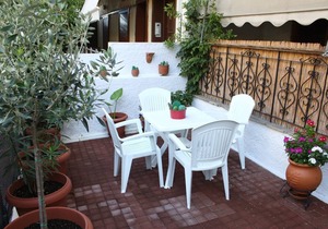 Sweet stone apartment in Imittos