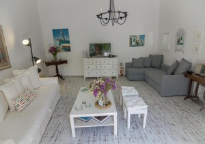Tasia's dream house in the heart of Mykonos town