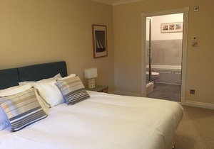 Turnberry Apartments