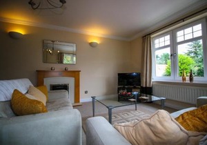 Turnberry Apartments
