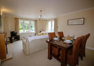 Turnberry Apartments