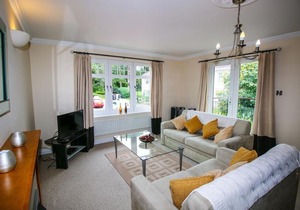 Turnberry Apartments