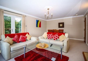 Turnberry Apartments