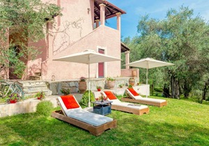 Villa Astrakeri Secret Garden