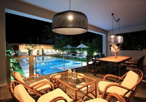 Villa Elpida, Kokkini Hani