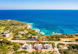 Villa Starfish: Large Private Pool, Walk to Beach, Sea Views, A/C, WiFi