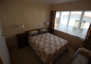 Whanarua Bay Cottages - The Cottage
