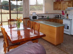 Aaa Granary Accomm Cottage | Promised Land