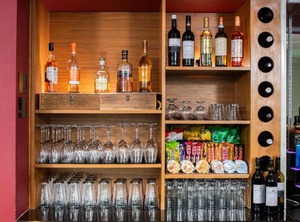 Holiday Inn Express Hamilton Ihg Hotel | Hamilton