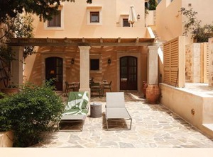 Kapsaliana Village Hotel | Kapsaliana