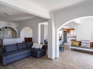 Parikia Mansion | Krotiri