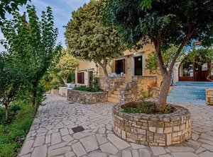 Village | Douliana