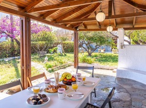 The Kokkini Beach Retreat | Vathianos Kampos