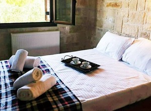 Maisonette Heraklion Beach Taverns | Achlada