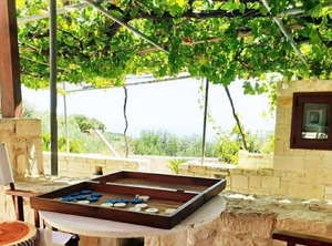 Maisonette Heraklion Beach Taverns | Achlada