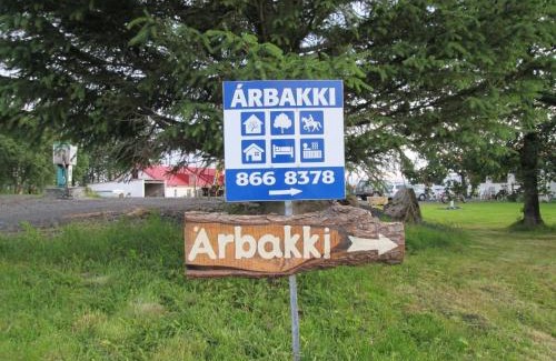 Laugarvatn House | Árbakki Farmhouse Lodge