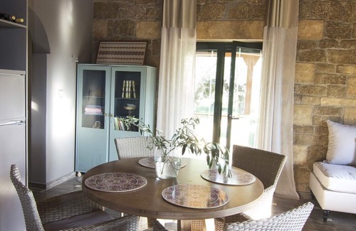 Lefktron Cottage | παραδοσιακό εξοχικό σπίτι που βρίσκεται στην ηρεμία του ελαιώνα