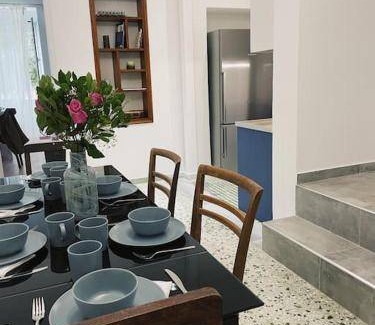 Piraeus Apartment | 100 m² Apartment ∙ 1 bedroom ∙ 1 guest