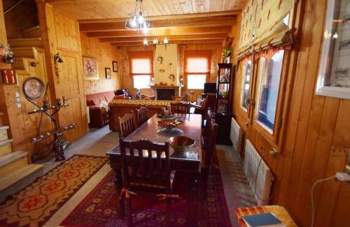 Raftis Ski Chalet | 100 m² Chalet ∙ 2 bedrooms ∙ 6 guests