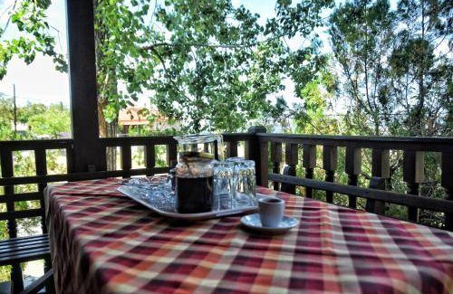 Raftis Ski Chalet | 100 m² Chalet ∙ 2 bedrooms ∙ 6 guests