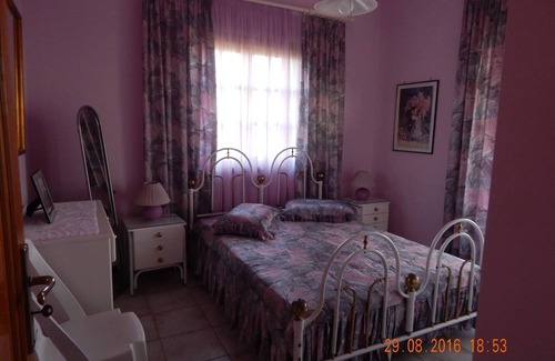 Lepreo House | 100 m² Finca ∙ 3 bedrooms ∙ 6 guests